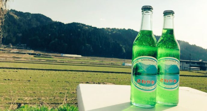 福井県民なら誰でも知っている「ローヤルさわやか」昭和から今でも30年以上愛されているドリンクがめっちゃ美味いんやざ~♪