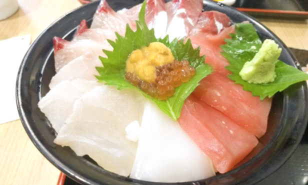 安くてうまい海鮮丼が食える!福井市中央卸売市場にある「群青(ぐんじょう)」