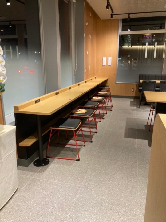 Fukui McDonald's tables