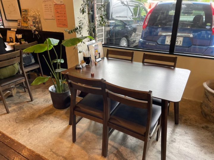 KYU CAFE（キュウカフェ）テーブル席